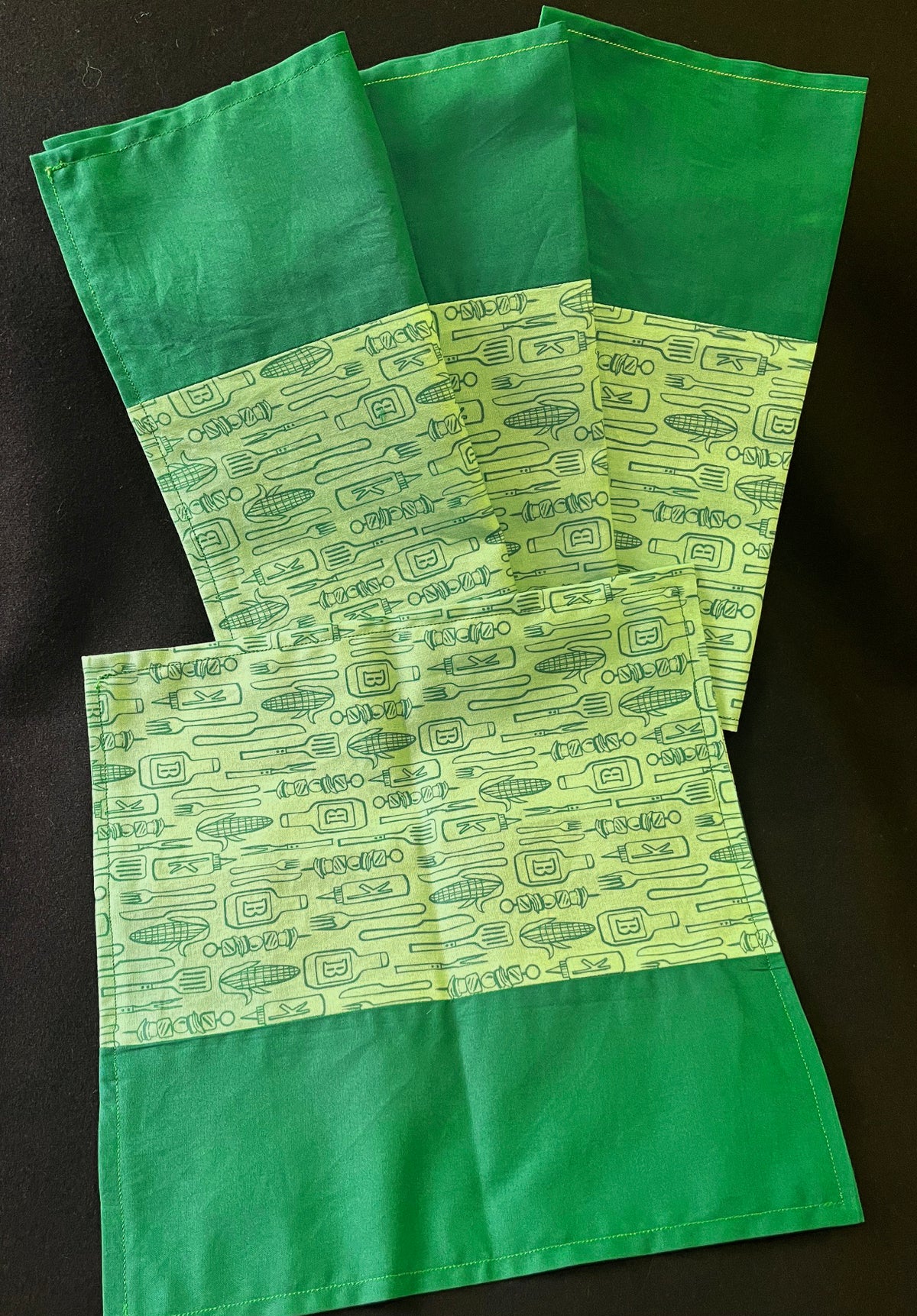 Napkins: Minty BBQ  (Horiz.)